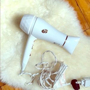 T3 Featherweight 2 Hair Dryer
